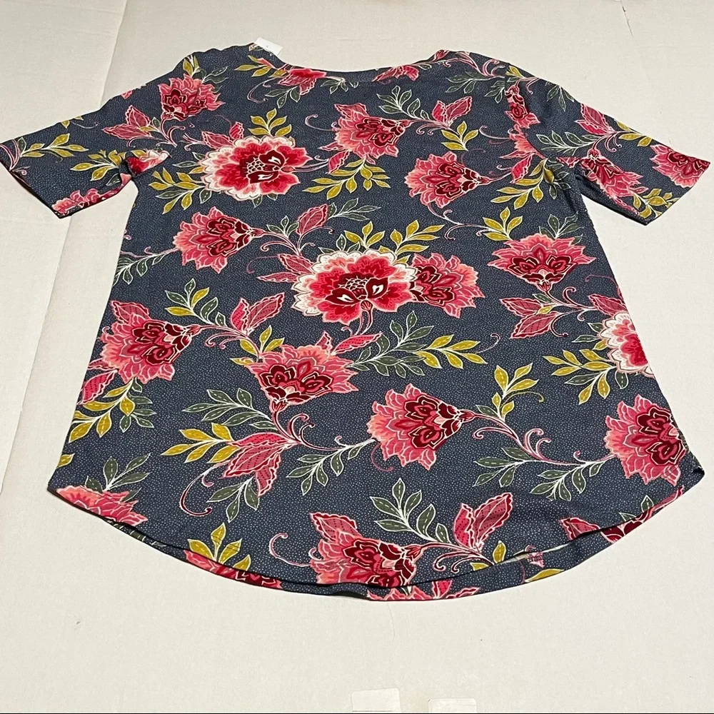 Loft Womens Size Small Blue Pink Floral Short Sleeve Cotton‎ Crewneck Shirt NEW